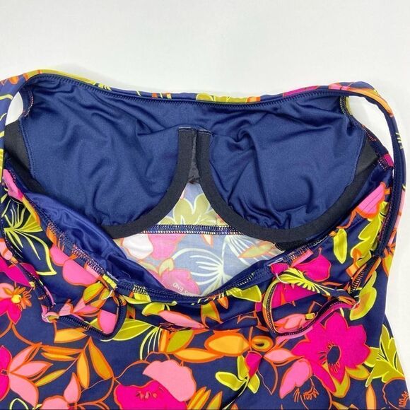 LANDS’ END Floral Square Neck Tankini Swim Top - Picture 6 of 9